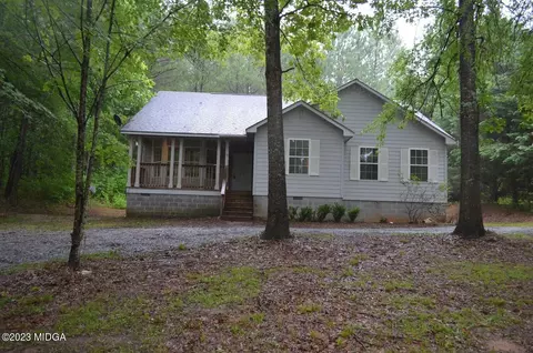 61 Elbert Rd, Forsyth, GA 31029