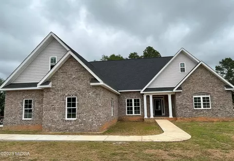 204 Amanda Dr, Macon, GA 31216