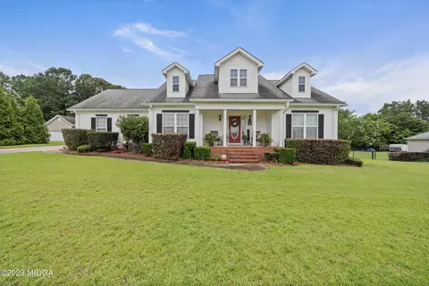 173 Henry Dr, Gray, GA 31032
