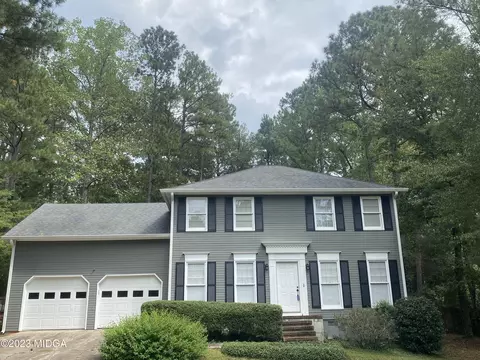 711 Summerwind Dr, Macon, GA 31210