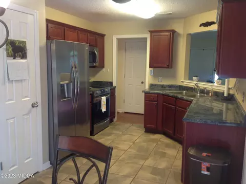 325 Amanda Dr, Gray, GA 31032 photo 16