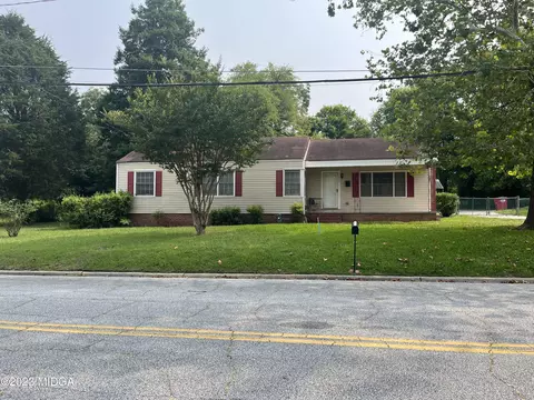 3647 Hillcrest Ave, Macon, GA 31204