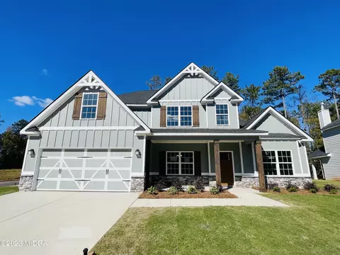 4338 Cornwall Dr, Forsyth, GA 31029