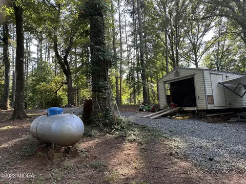 533 Giles Rd, Forsyth, GA 31029 photo 3