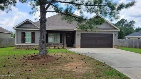 417 Avington, Perry, GA 31069
