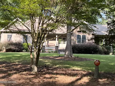 100 Walden Rd, Forsyth, GA 31029