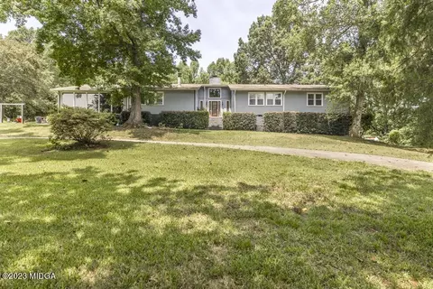 175 Forest Hill Rd SW, Milledgeville, GA 31061