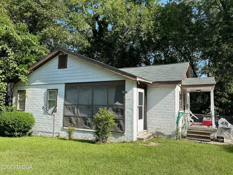 3049 Sharon Dr, Macon, GA 31204