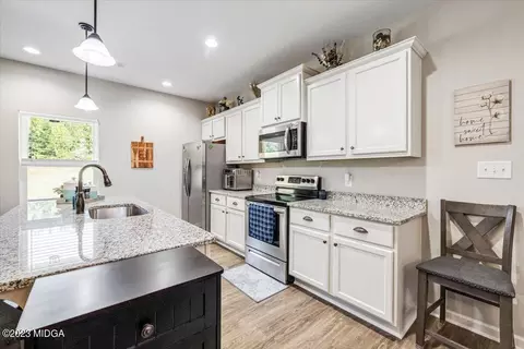 249 Davis Rd, Gray, GA 31032 photo 8