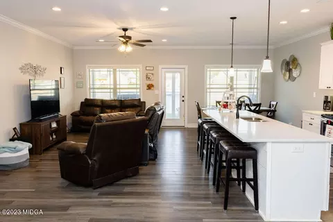 506 Barbara Ct, Forsyth, GA 31029 photo 13