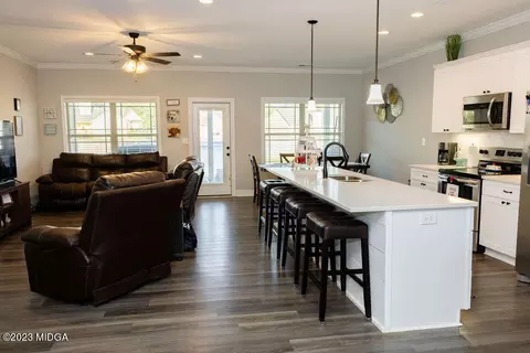 506 Barbara Ct, Forsyth, GA 31029 photo 12