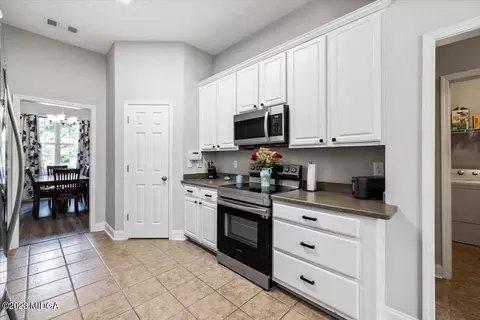 184 Roy Dr, Byron, GA 31008 photo 11