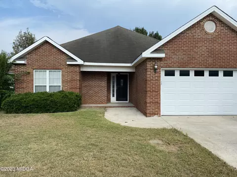 108 Cello Ln, Byron, GA 31008