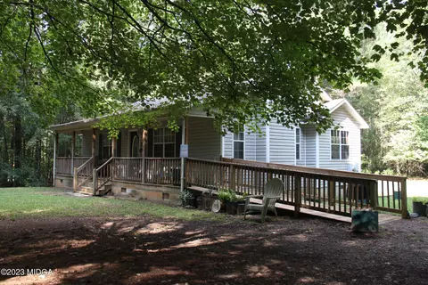 85 Edwards Rd, Juliette, GA 31046