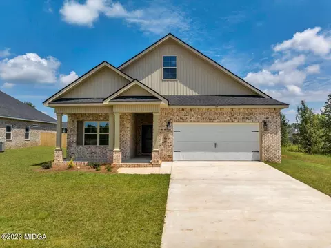 104 Raspberry Trl, Perry, GA 31069