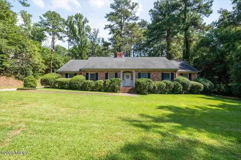 424 Lamar Dr, Macon, GA 31210