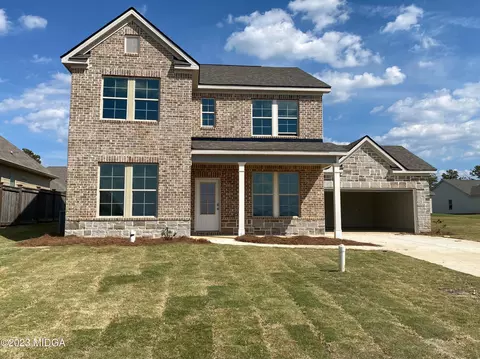 108 Georgia Dean St, Warner Robins, GA 31088