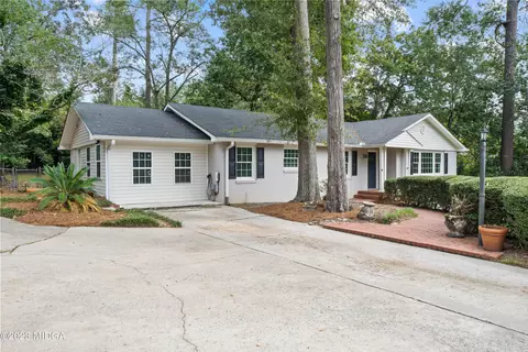 2935 Victoria Cir, Macon, GA 31204