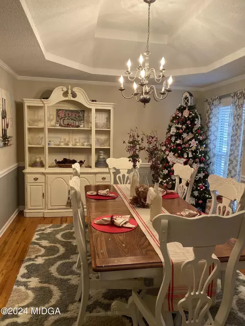 Dining - 152 Henry Dr, Gray, GA 31032 photo 2 of 5