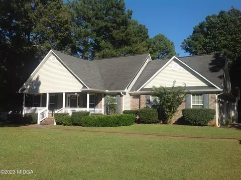 Exterior - 152 Henry Dr, Gray, GA 31032 photo 11 of 13