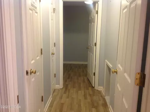 Entry Way - 152 Henry Dr, Gray, GA 31032 photo 6 of 9
