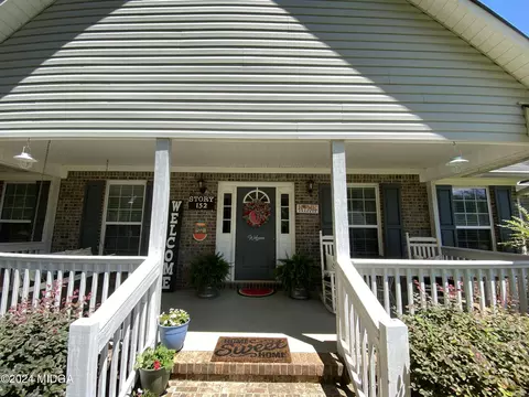 Exterior - 152 Henry Dr, Gray, GA 31032 photo 3 of 13