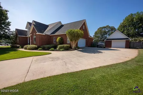 110 Pencross Ct, Kathleen, GA 31047