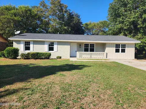 2860 Bob O Link Dr, Macon, GA 31206