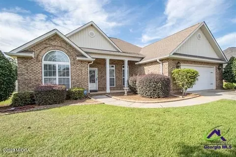 805 Huntwood Ln, Kathleen, GA 31047