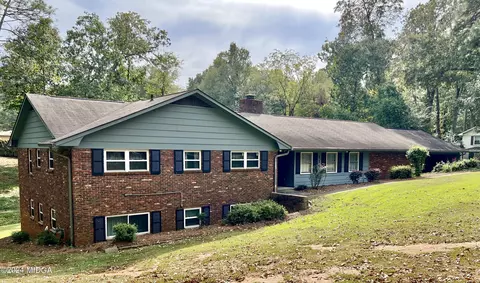 116 N Amanda Pl, Warner Robins, GA 31088