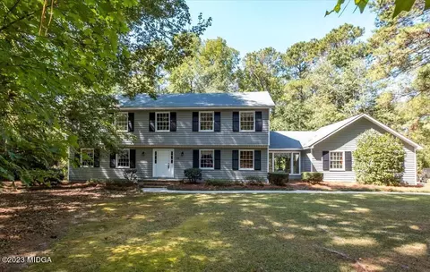 1126 Lucky Debonair Dr, Macon, GA 31210