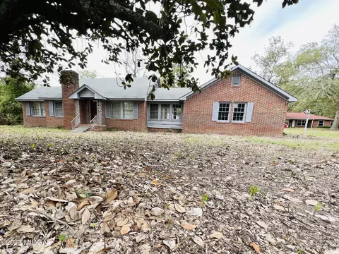 7615 Columbus Rd, Lizella, GA 31052