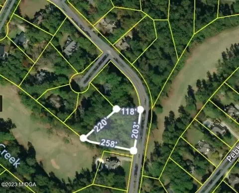 122 Stoney Creek Dr, Macon, GA 31220