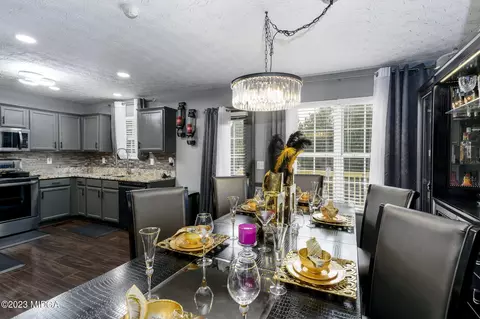 105 Aprils Way, Union City, GA 30291 photo 10