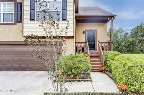105 Aprils Way, Union City, GA 30291 photo 4