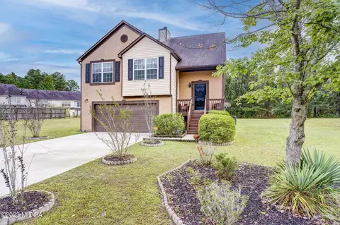 105 Aprils Way, Union City, GA 30291 photo 3