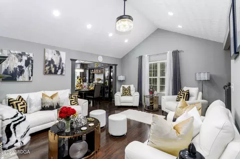 105 Aprils Way, Union City, GA 30291 photo 9