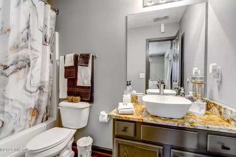 105 Aprils Way, Union City, GA 30291 photo 25