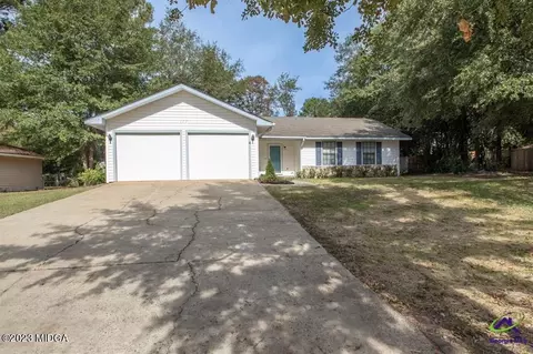 117 Devonshire Rd, Warner Robins, GA 31088 photo 1