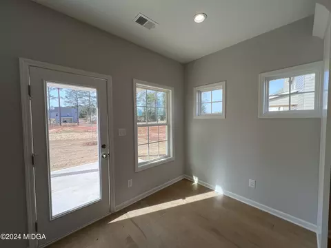 301 E River Cane, Perry, GA 31069 photo 6