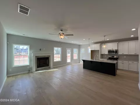 301 E River Cane, Perry, GA 31069 photo 30