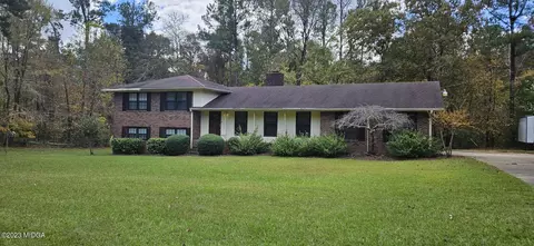 196 Candler Rd, Gray, GA 31032