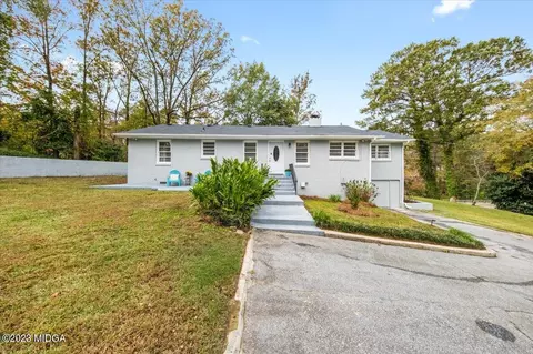 745 Forest Hill Rd, Macon, GA 31210
