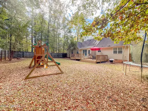 165 Howard Ct, Gray, GA 31032 photo 5