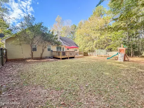 165 Howard Ct, Gray, GA 31032 photo 4
