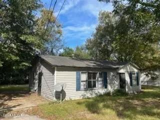 2873 Walmar Dr, Macon, GA 31206