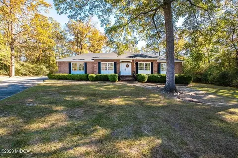 5613 Kesteven Ln, Macon, GA 31210