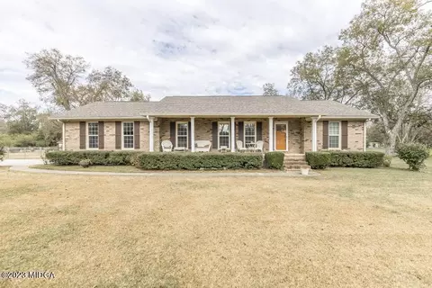 3661 Kerry Dr, Macon, GA 31216