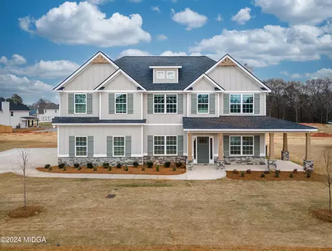 104 Lady Ln, Warner Robins, GA 31088