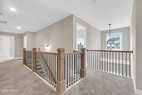 Entry Way - 106 Lady Ln, Warner Robins, GA 31088 photo 9 of 10